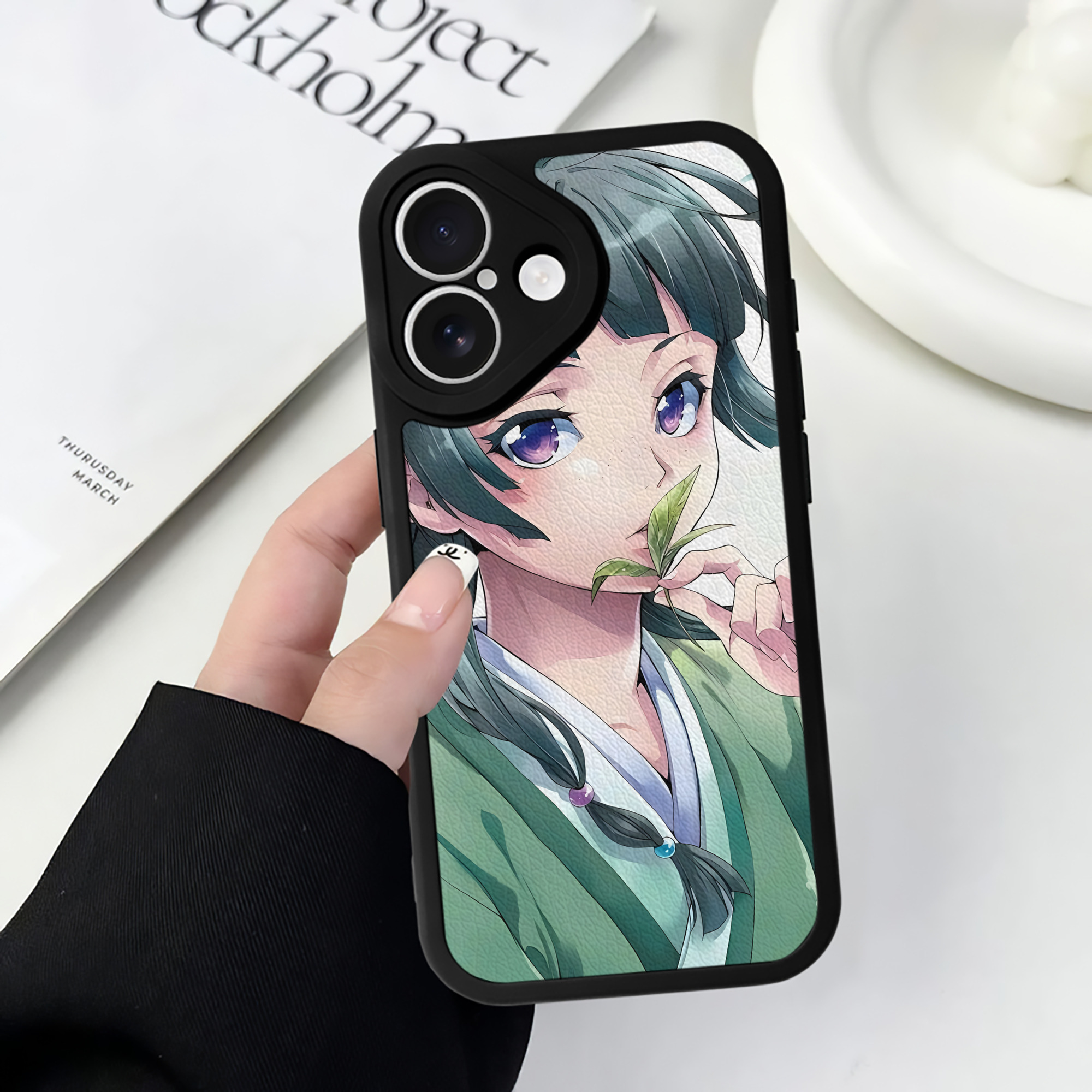 薬屋のひとりごと The Apothecary Diaries 【iPhone 16シリーズ対応】シリコンスマホケース（レザー調） 材質：シリコン